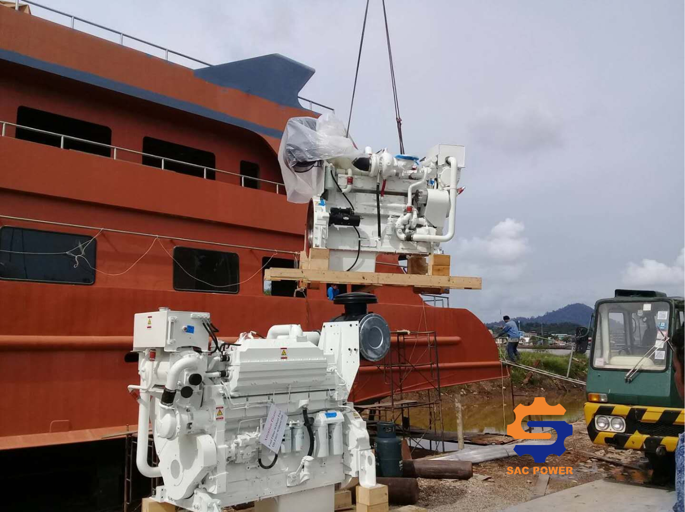 Cummins KTA19-M3 600HP Marine 